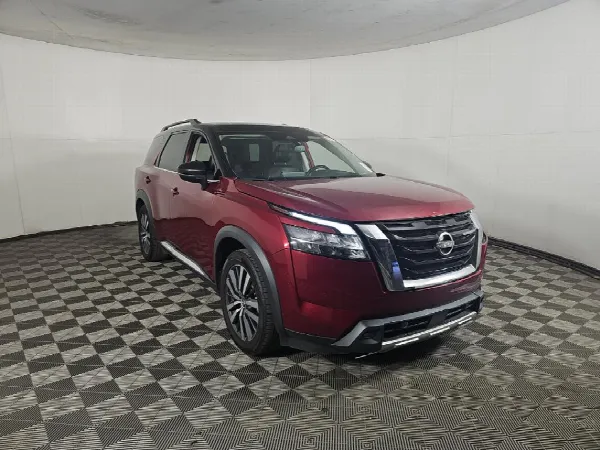 نيسان باثفندر بلاتينيوم 2022 AWD