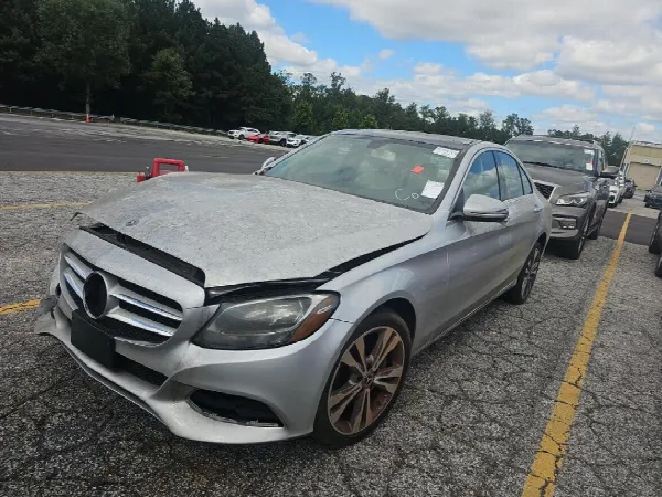 مرسيدس C300 2018 AWD