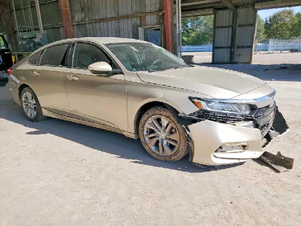 هوندا أكورد LX 2020