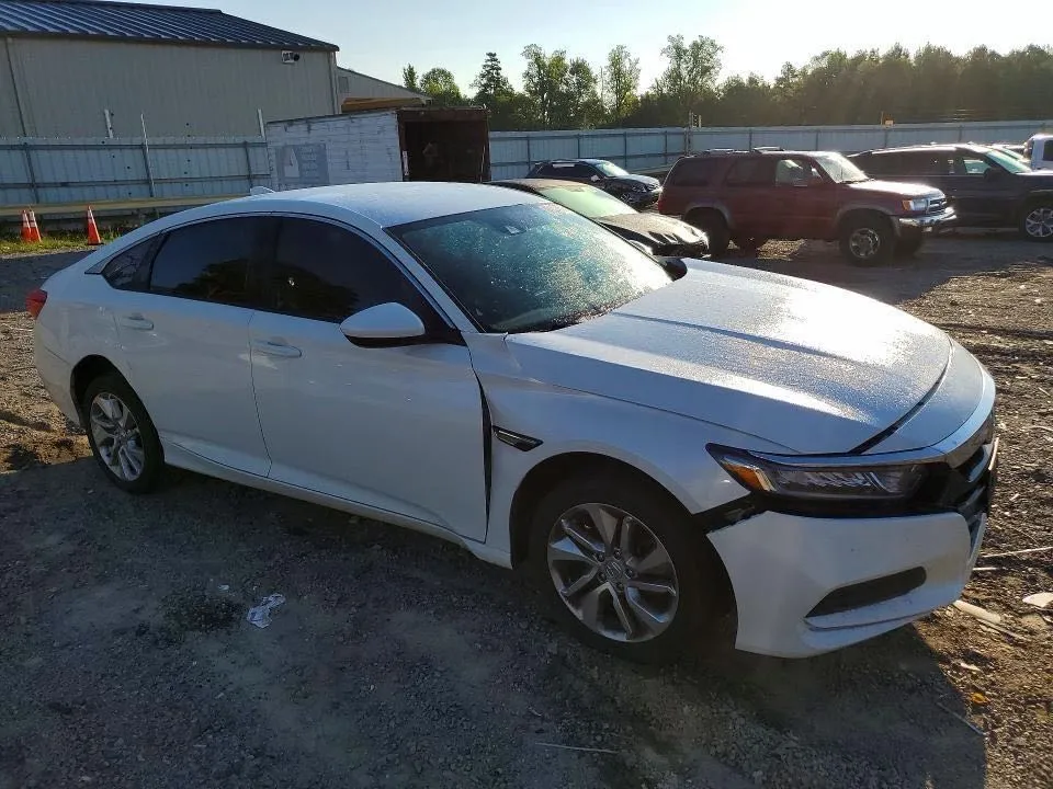 هوندا أكورد LX 2020