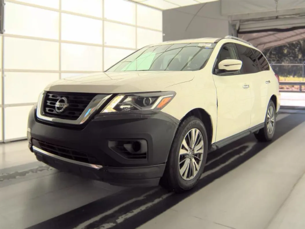 Nissan Pathfinder SV 2019 4X2